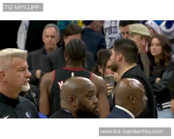 弗拉格与奎因球衣互换回顾从蒙特沃德队友到NBA对手的情谊与竞争